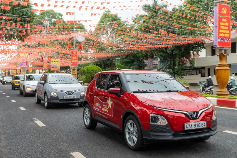 GSM HỖ TRỢ TÀI XẾ XANH SM PLATFORM “MUA XE VINFAST VỚI 0 ĐỒNG” ĐỂ KINH DOANH DỊCH VỤ